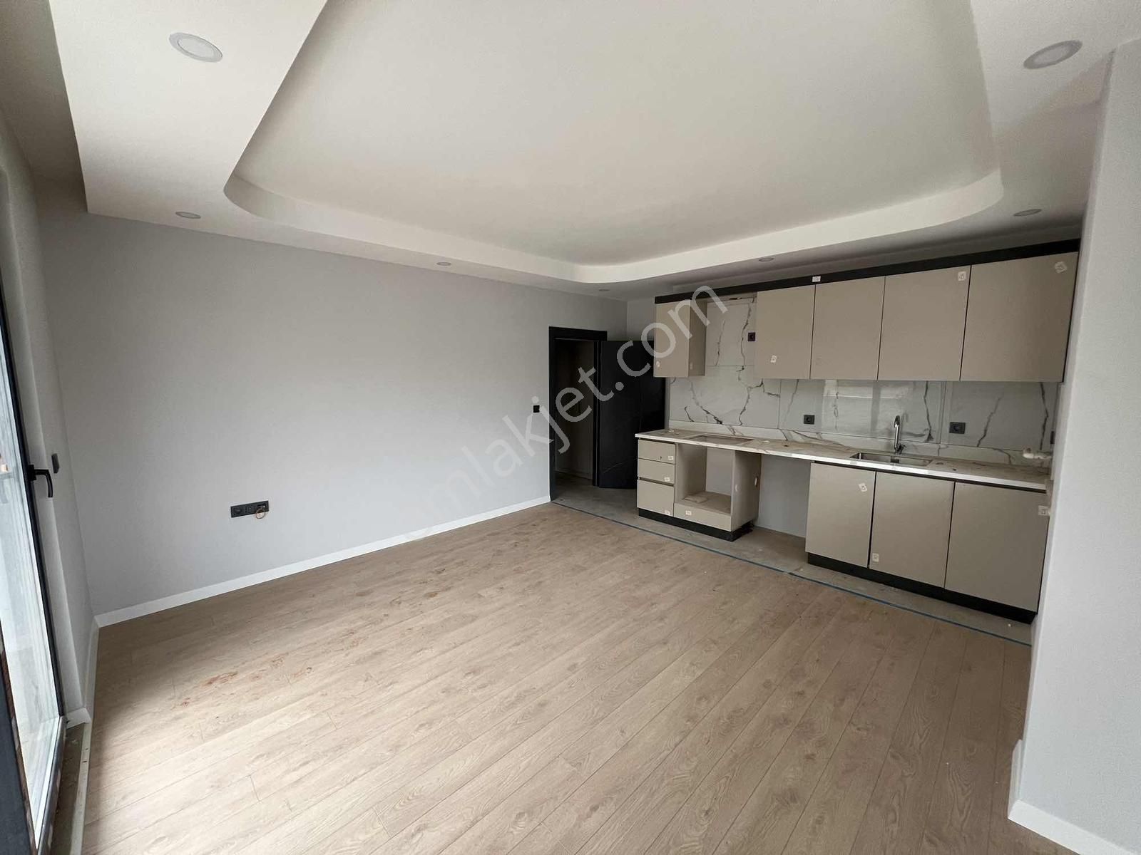 Altınovada Satılık 1+1 Sıfır Daire - Görsel 10