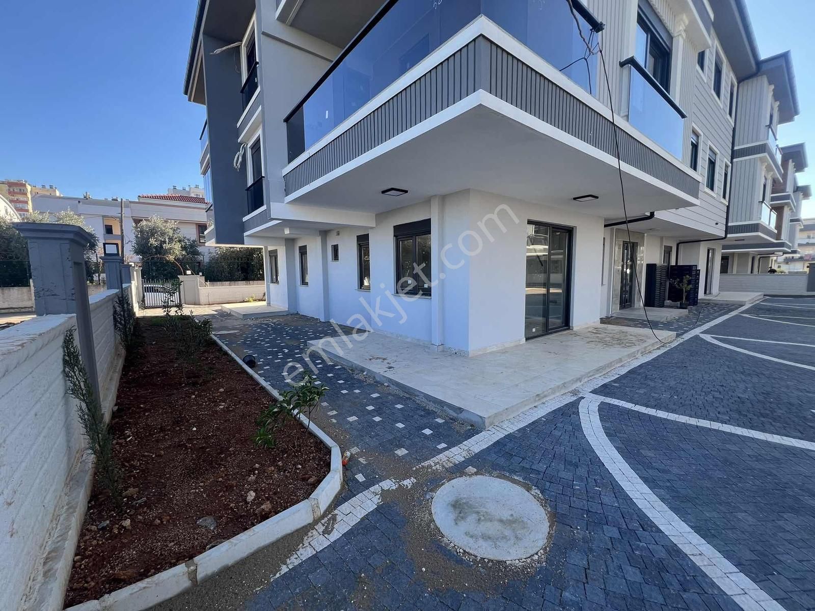 Altınovada Satılık 1+1 Sıfır Daire - Görsel 4