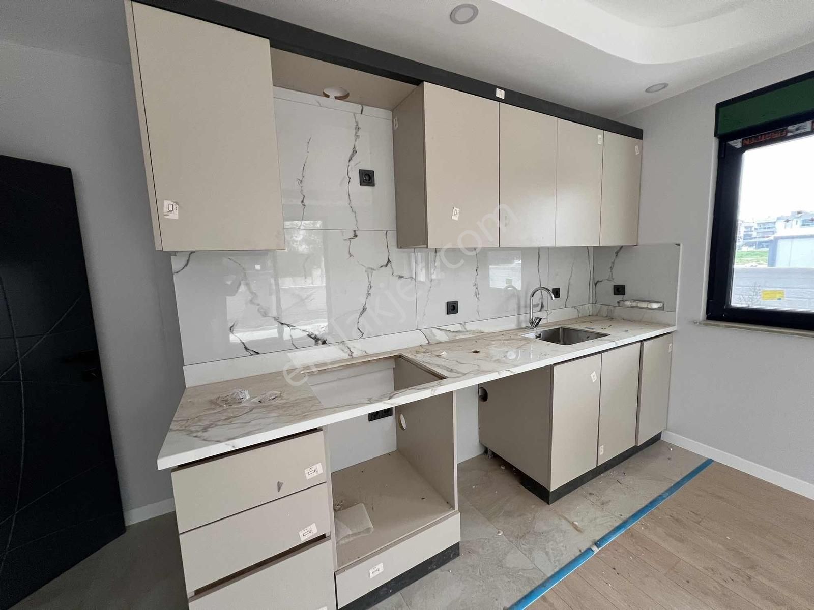 Altınovada Satılık 1+1 Sıfır Daire - Görsel 7