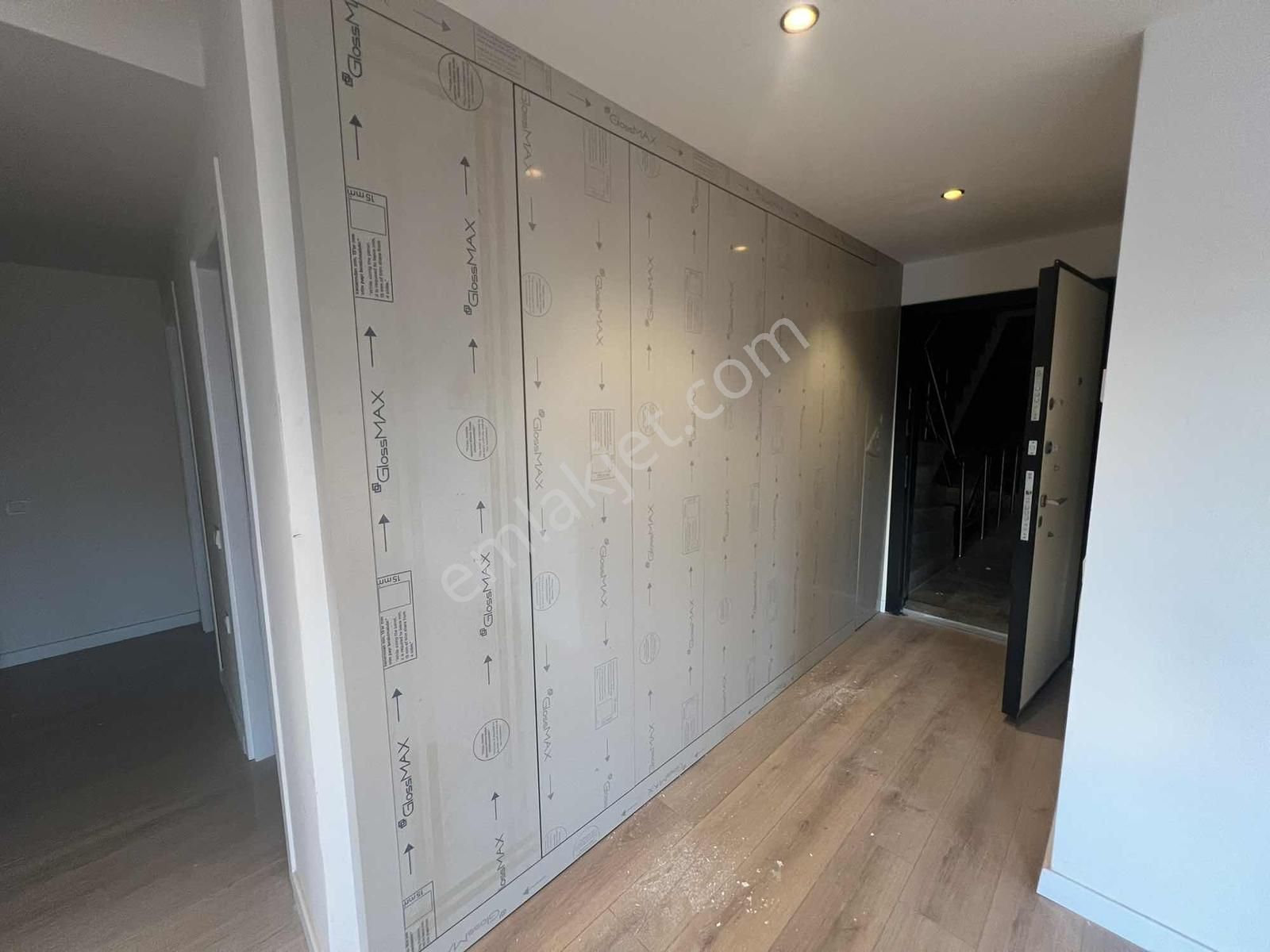 Altınovada Satılık 4+1 Sıfır Asansörlü Lüx Dubleks Daire - Görsel 15