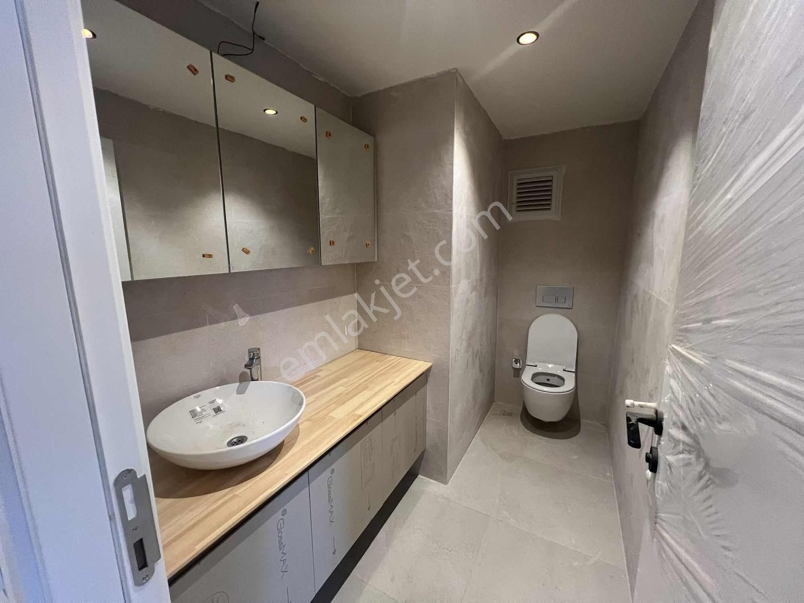 Altınovada Satılık 4+1 Sıfır Asansörlü Lüx Dubleks Daire - Görsel 20