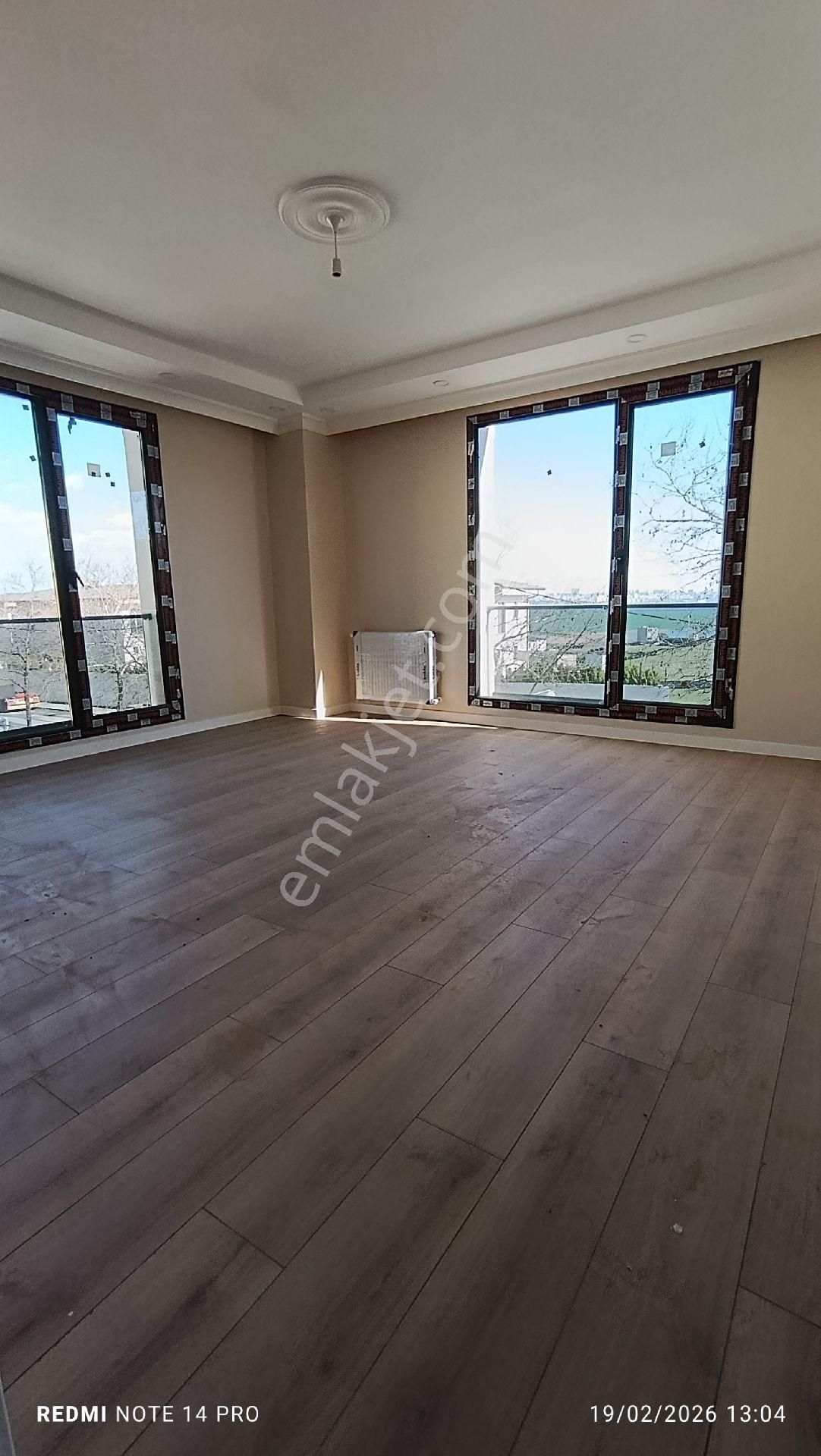 Avciılar Firizkoyde Sahibinden Muhteşem Manzaralı 2+1 Ebeveyn Banyolu Önü Full Açık Karanlık Odası - Görsel 21