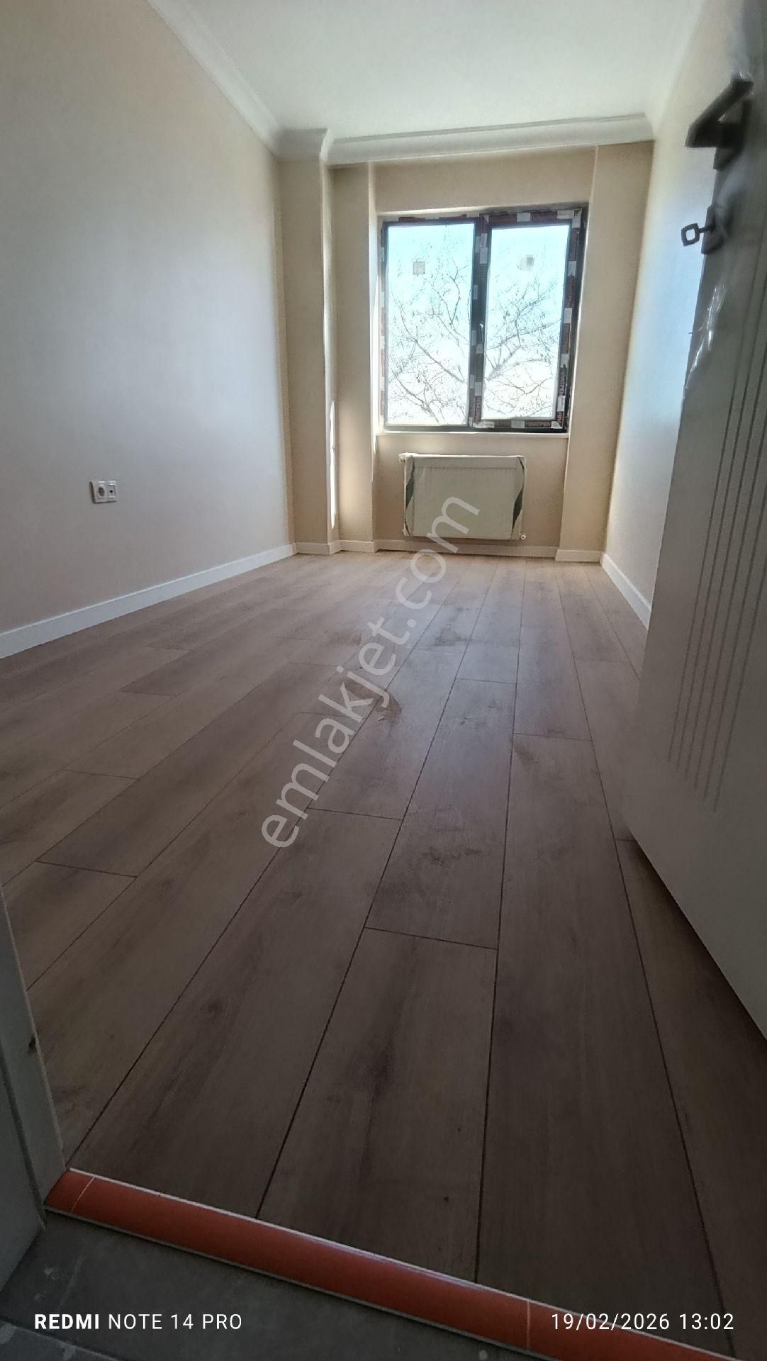 Avciılar Firizkoyde Sahibinden Muhteşem Manzaralı 2+1 Ebeveyn Banyolu Önü Full Açık Karanlık Odası - Görsel 30