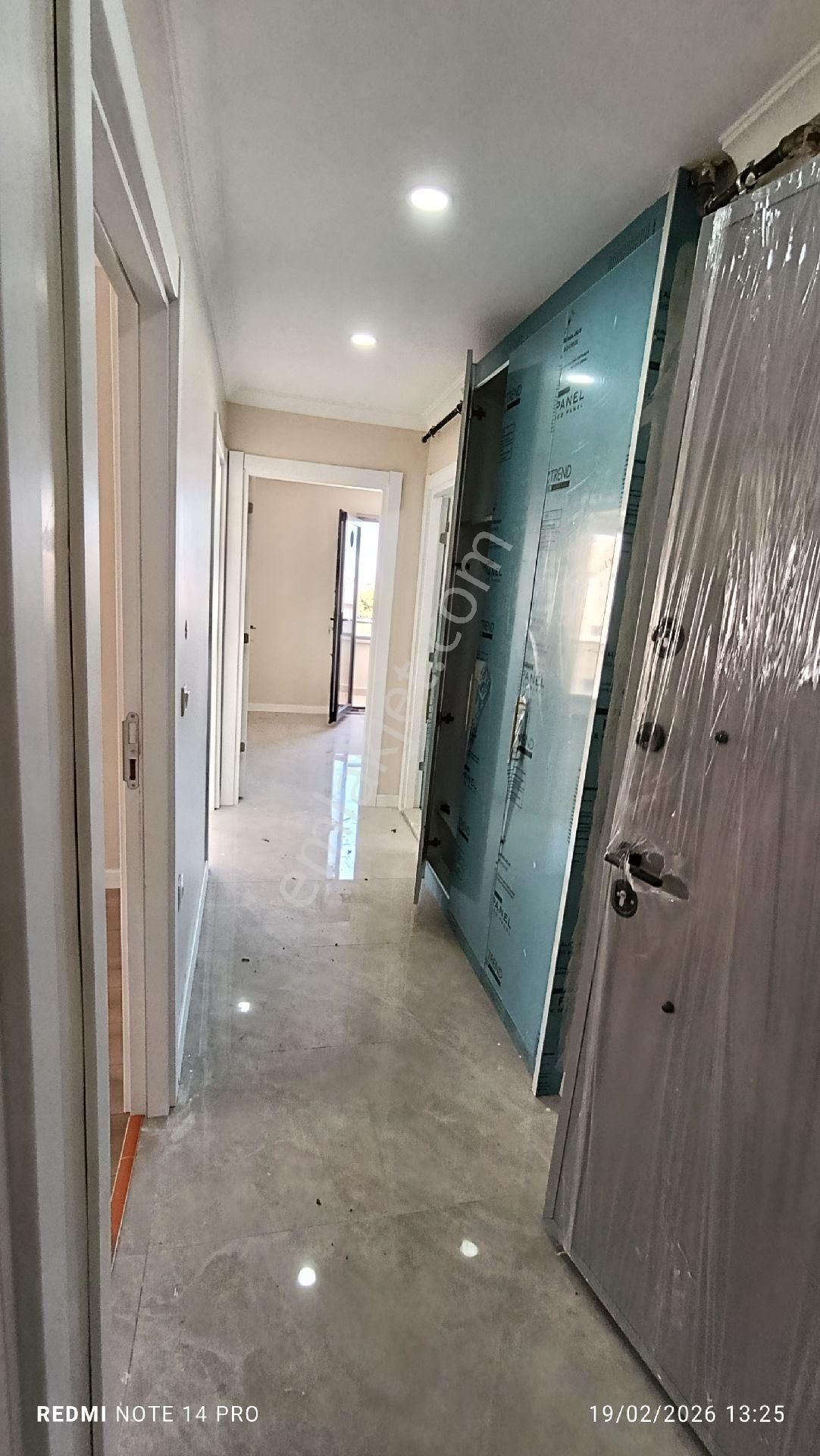 Avciılar Firizkoyde Sahibinden Muhteşem Manzaralı 2+1 Ebeveyn Banyolu Önü Full Açık Karanlık Odası - Görsel 18