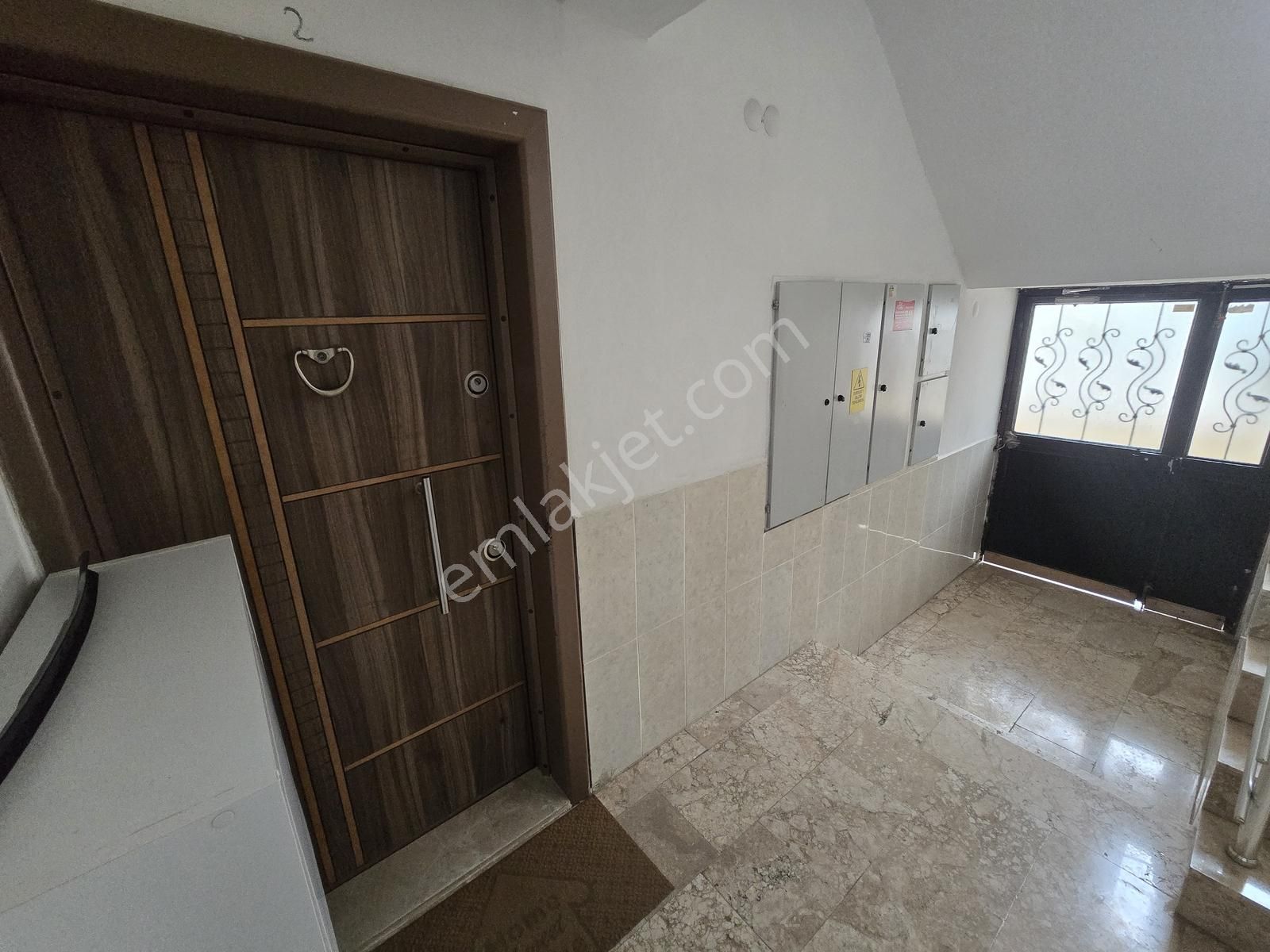 Ahatlı Da Bakımlı Satılık Yüksek Giriş 2+1 Daire - Görsel 6