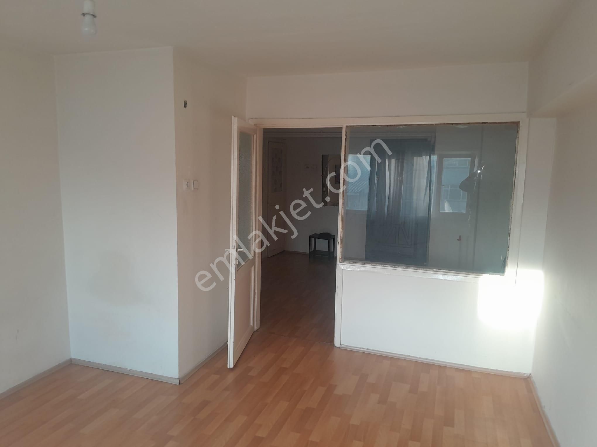 Bayrampaşa Demirkapı Caddesinde Şevvikkuvvete Yakın 1+1/75m2/3. Kat Kiralık Daire - Görsel 5