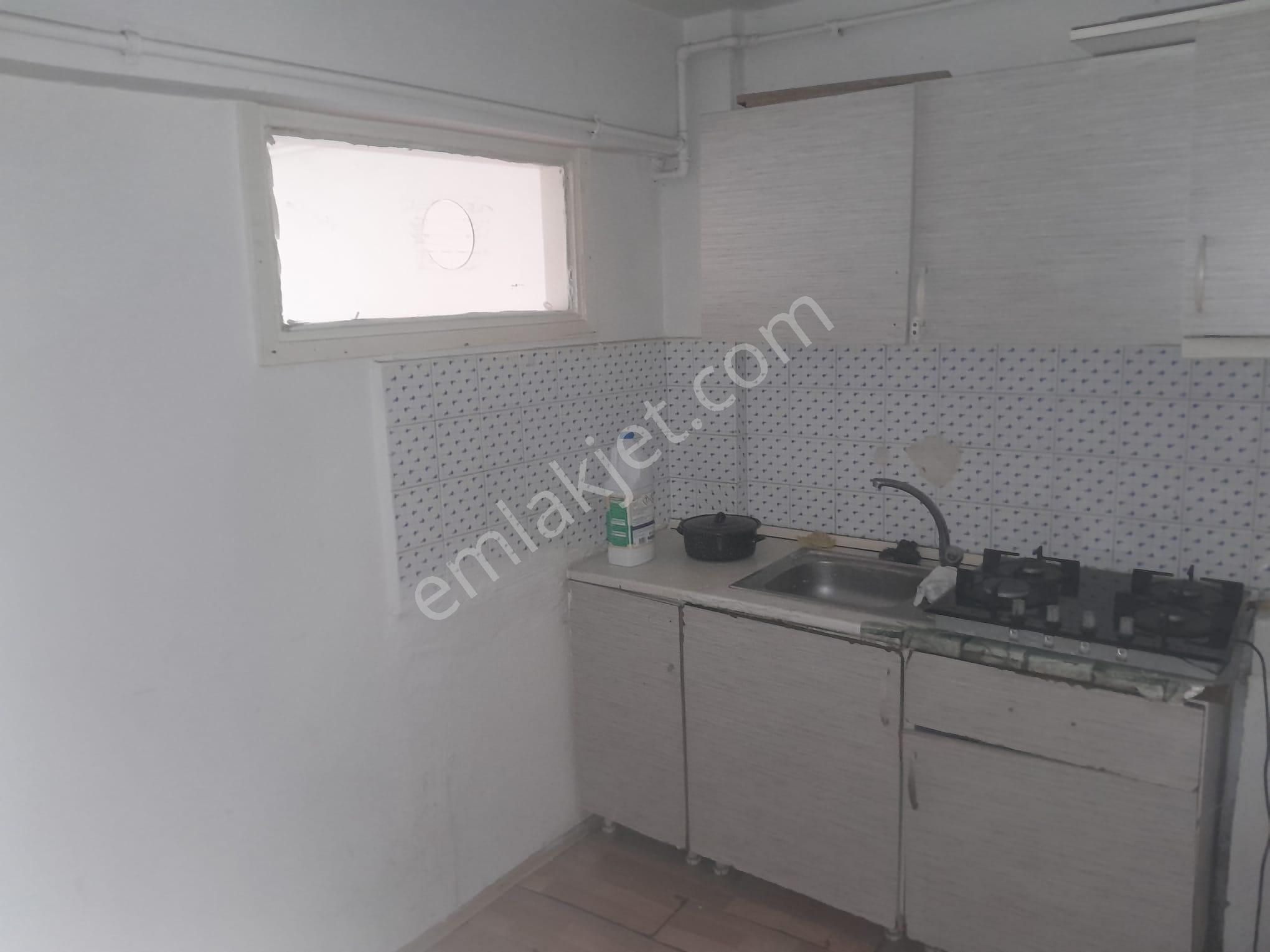 Bayrampaşa Demirkapı Caddesinde Şevvikkuvvete Yakın 1+1/75m2/3. Kat Kiralık Daire - Görsel 7