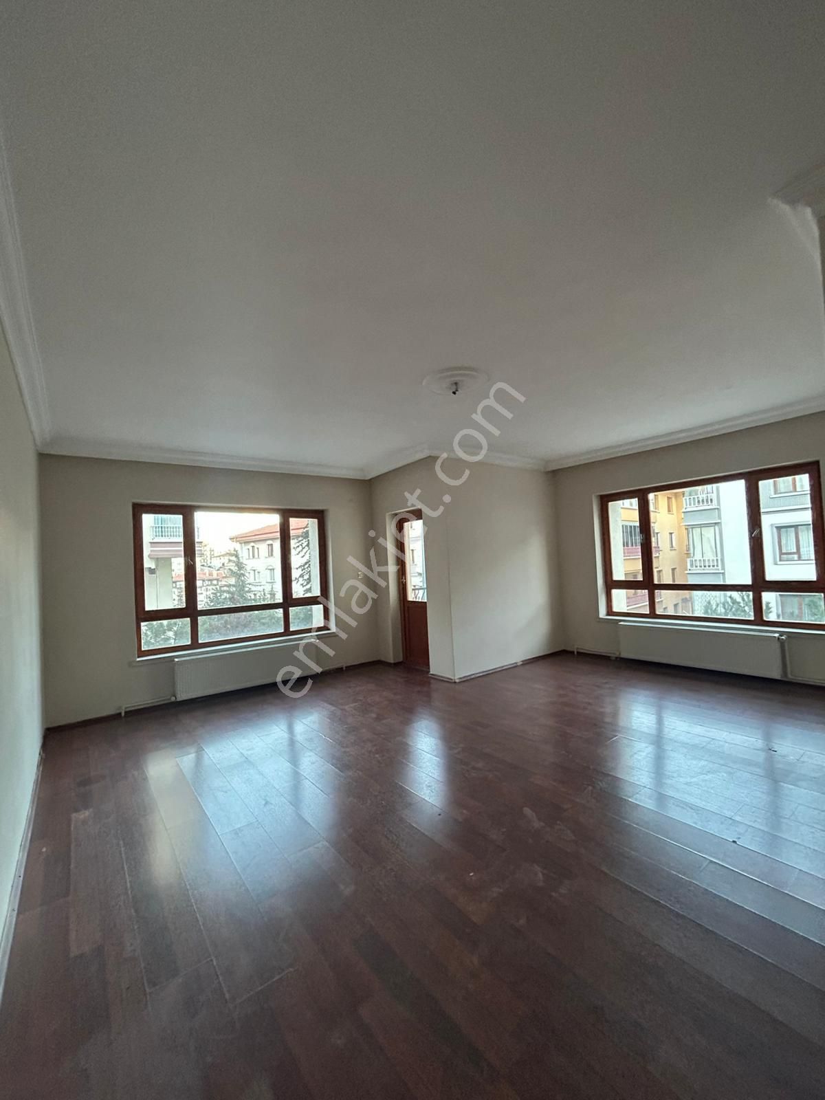 Geniş Kiralık Daire İsteyenlere Osmangazi Mah Orta Kat 3+1 Yapılı - Görsel 2