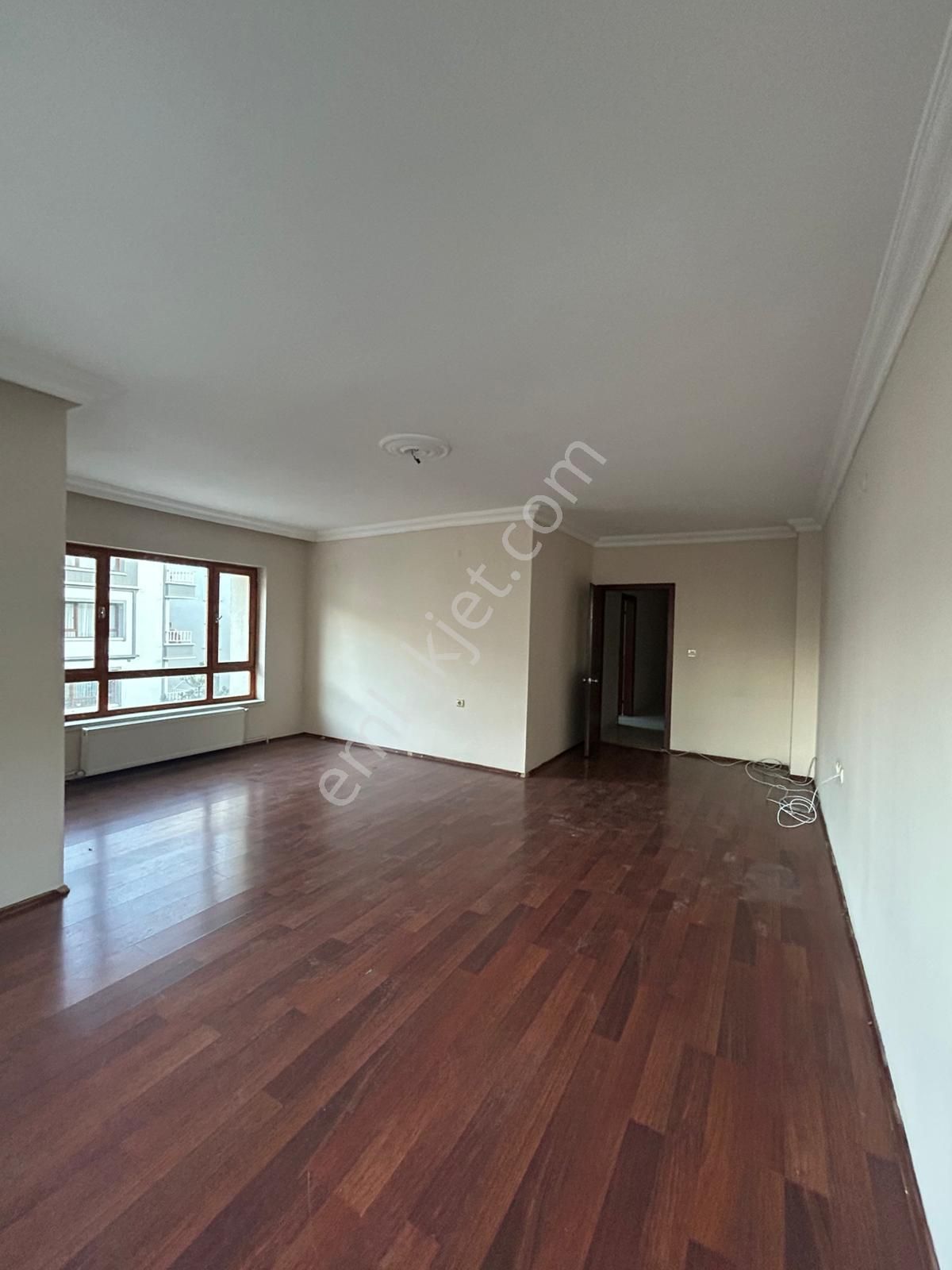 Geniş Kiralık Daire İsteyenlere Osmangazi Mah Orta Kat 3+1 Yapılı - Görsel 6