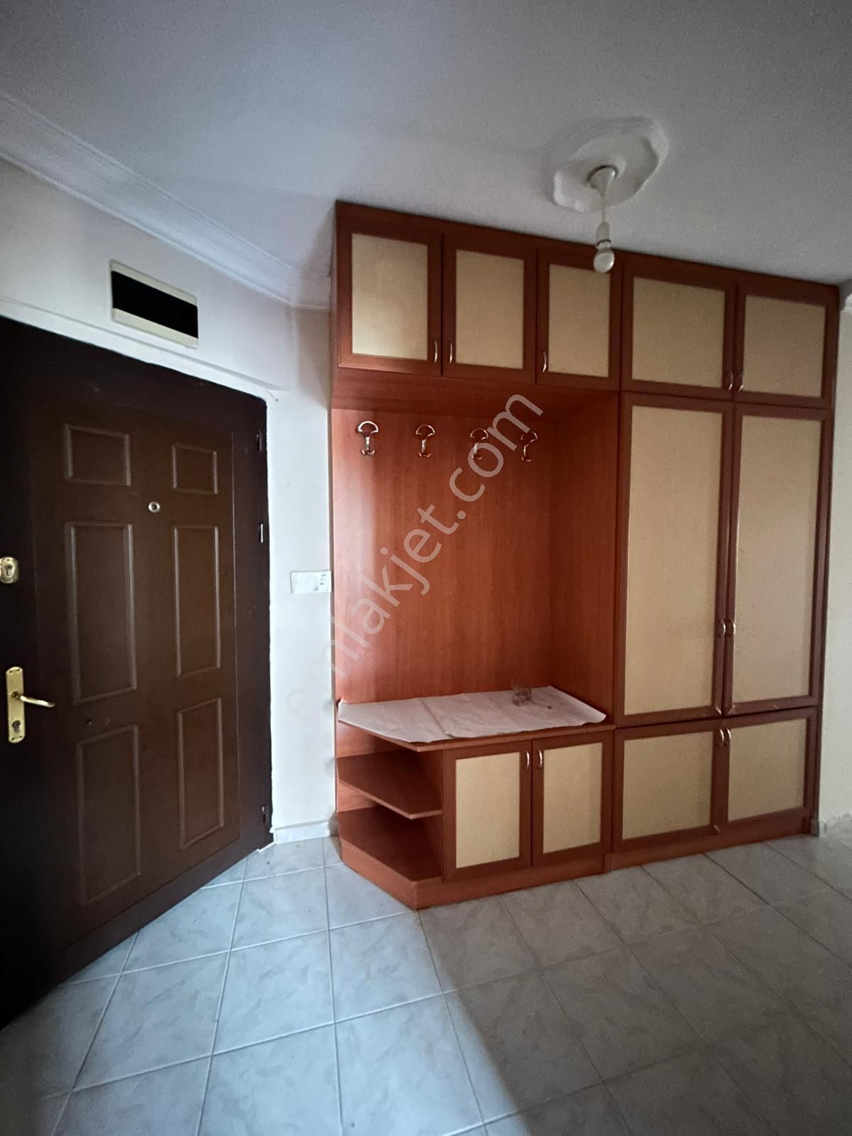 Geniş Kiralık Daire İsteyenlere Osmangazi Mah Orta Kat 3+1 Yapılı - Görsel 11