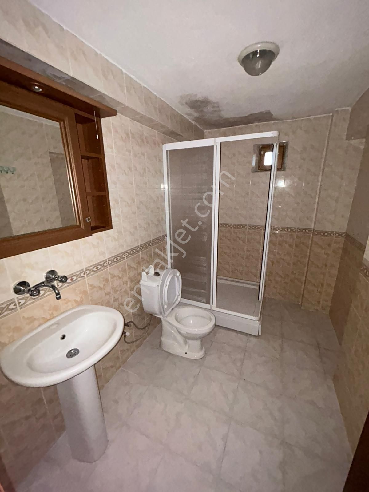 Geniş Kiralık Daire İsteyenlere Osmangazi Mah Orta Kat 3+1 Yapılı - Görsel 14