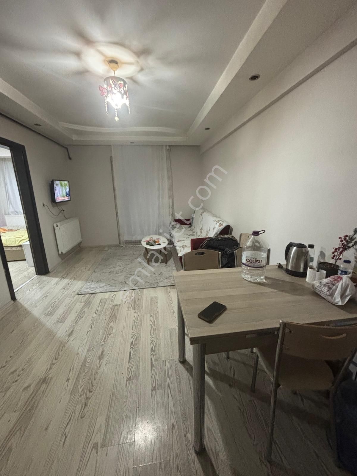 Kaan Emlaktan Topraklıkta Otogara Yakın 1+1 Arakat Balkonlu Eşyalı Apart - Görsel 6