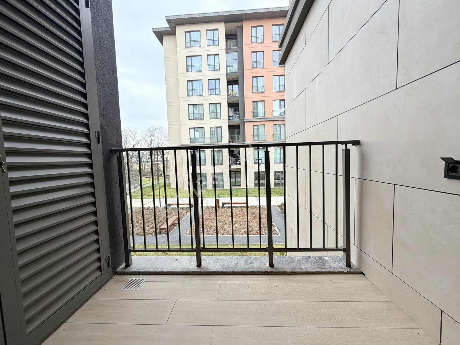 Emlak Konut Çınarköy Evleri'nde 5+1 232 M² | Açık Cephe | Peyzaj - Görsel 28