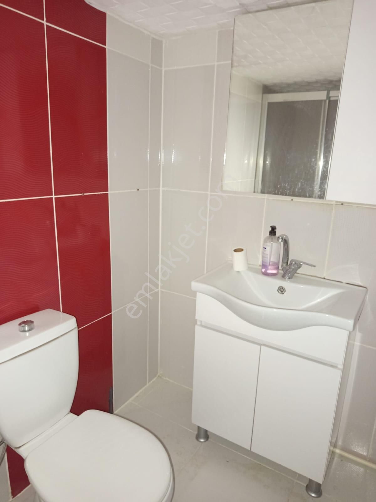 *1+0* Beyazevler** 35yaş *zemin* 4katlı *kat Mülkiyetli *direk Hasarsız *güney Cephe* İskanlı - Görsel 13