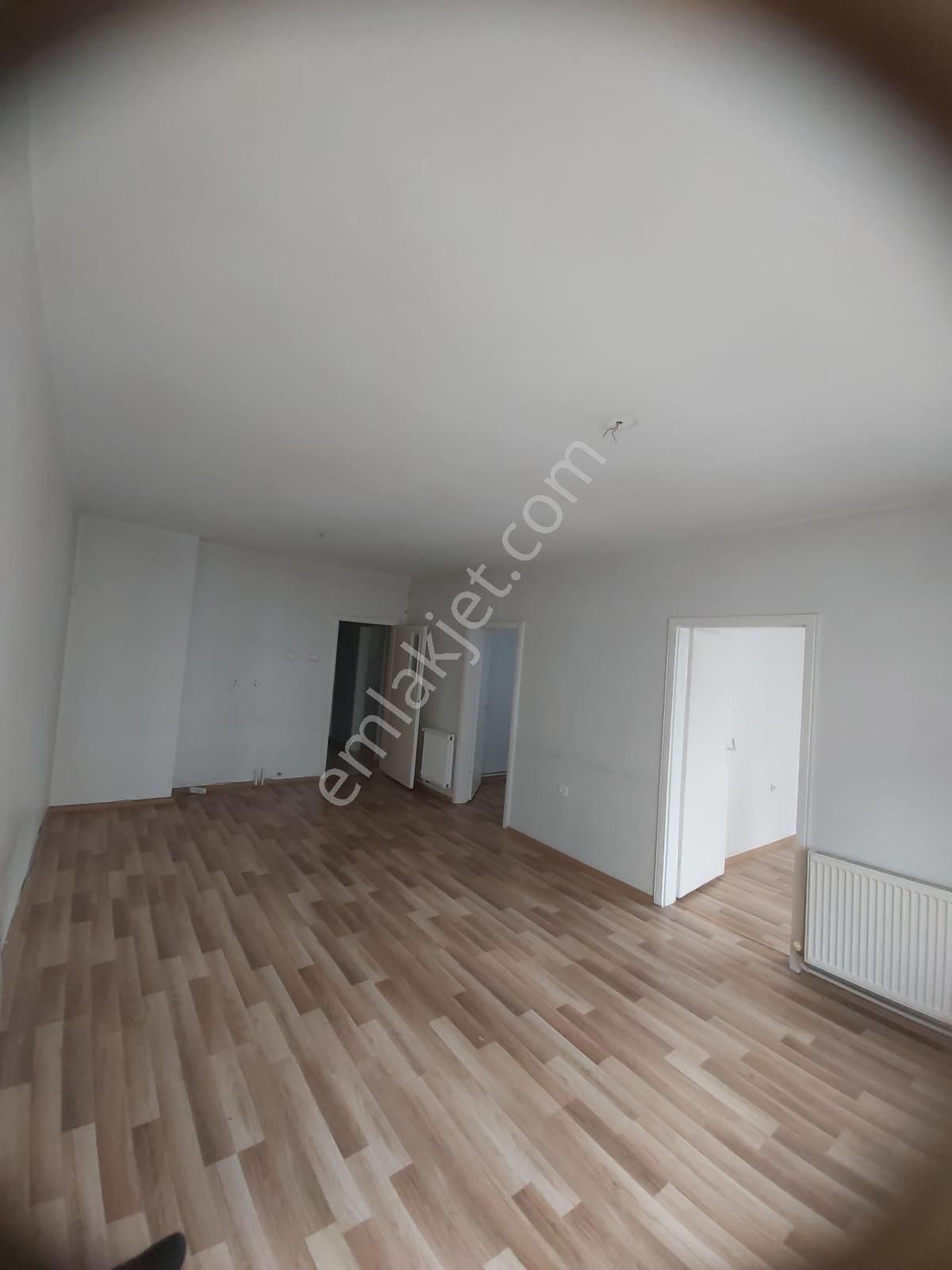 Demetevler 401.caddede Asansörlü 2.kat 3+1 Satılık Daire - Görsel 14