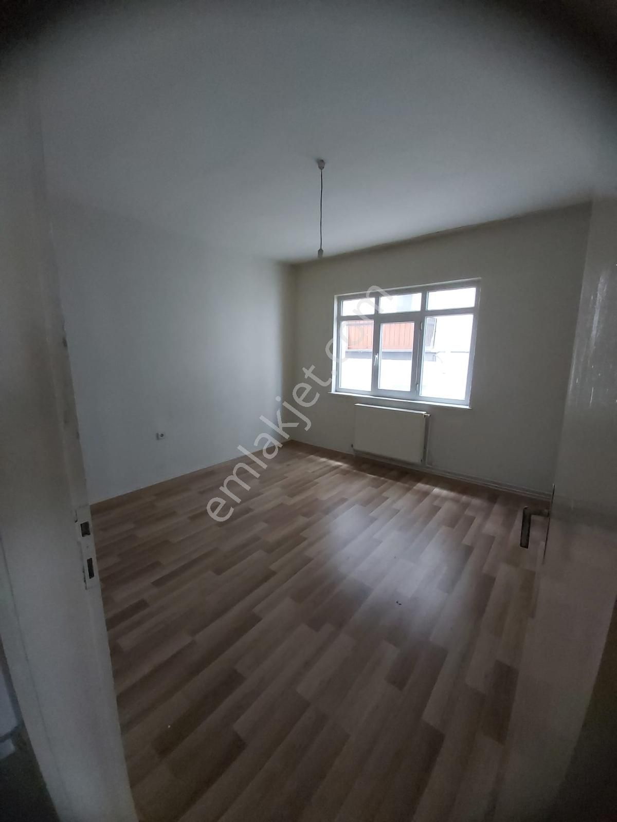 Demetevler 401.caddede Asansörlü 2.kat 3+1 Satılık Daire - Görsel 8