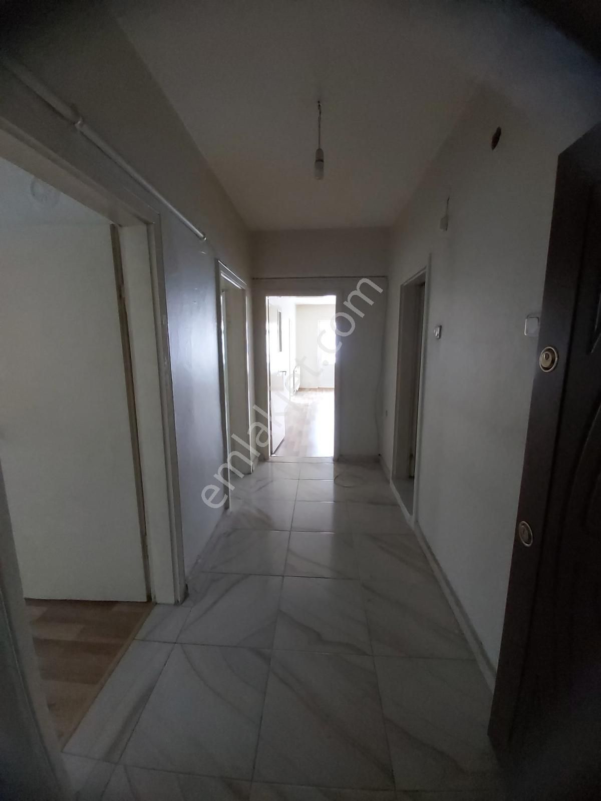 Demetevler 401.caddede Asansörlü 2.kat 3+1 Satılık Daire - Görsel 15