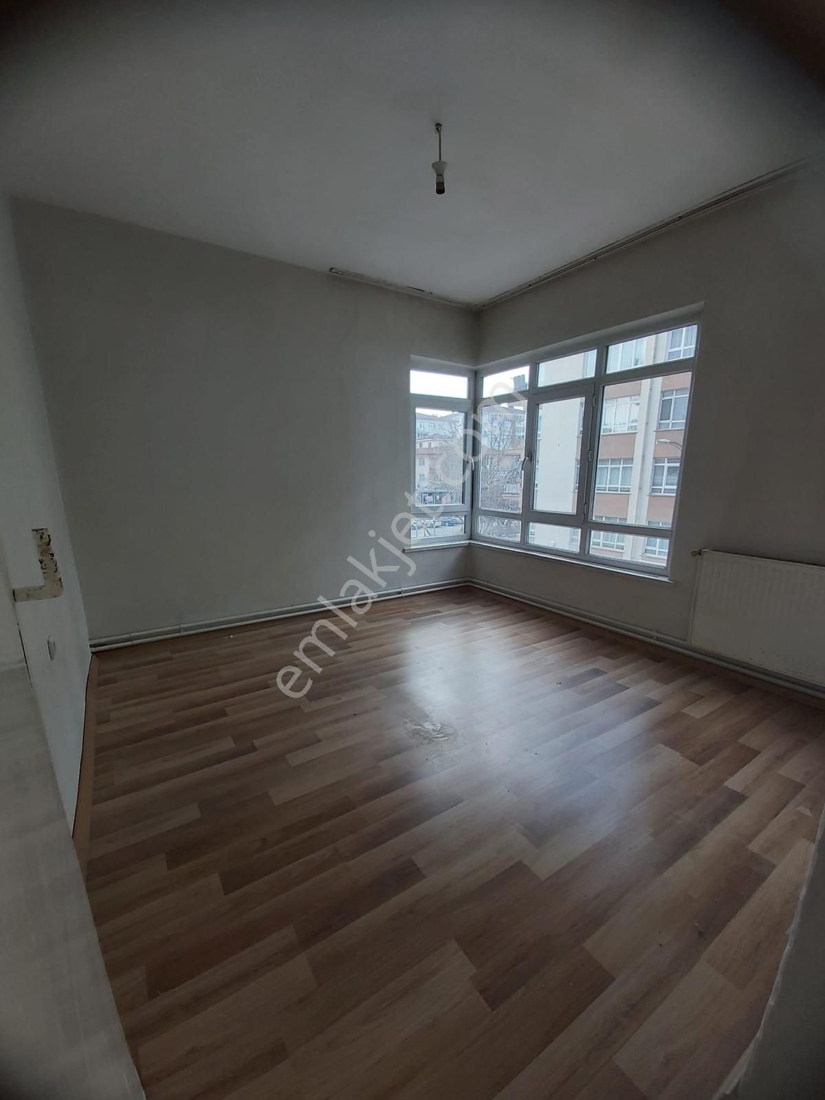 Demetevler 401.caddede Asansörlü 2.kat 3+1 Satılık Daire - Görsel 22