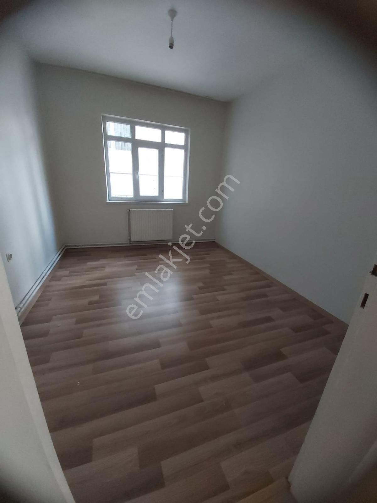 Demetevler 401.caddede Asansörlü 2.kat 3+1 Satılık Daire - Görsel 6