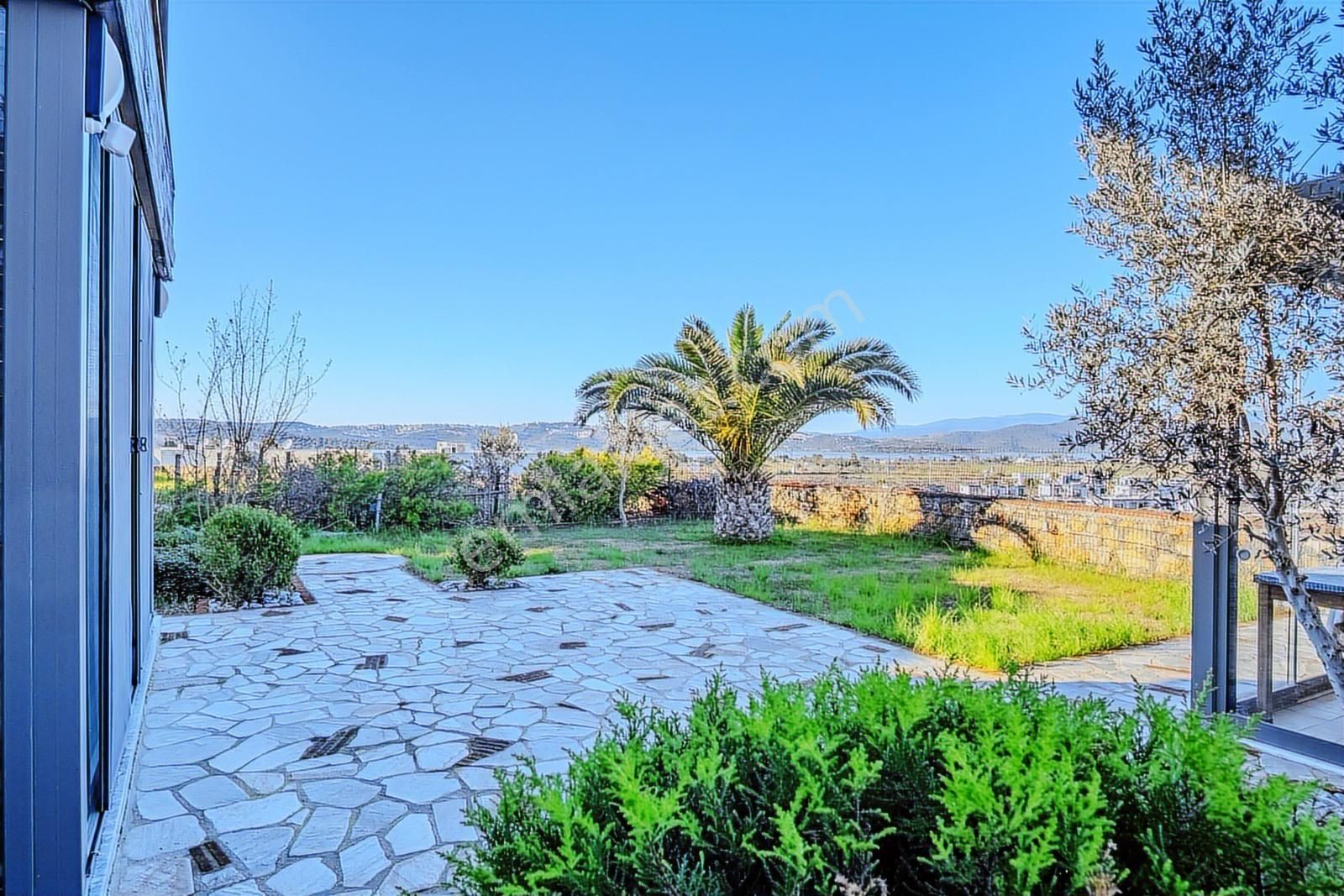 Meşelik One Golf Site İçi Satılık 2+1 Bahçe Katı Daire