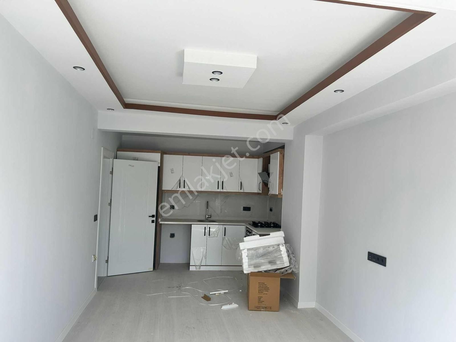 Velioglu Gayrimenkul'den Hürıyet Mahlesinde Kiralık - Görsel 3