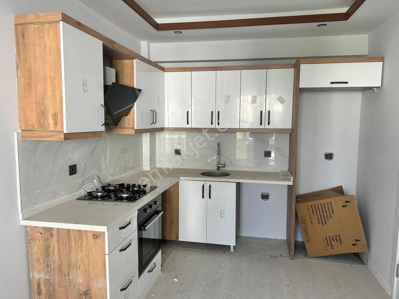 Velioglu Gayrimenkul'den Hürıyet Mahlesinde Kiralık - Görsel 22
