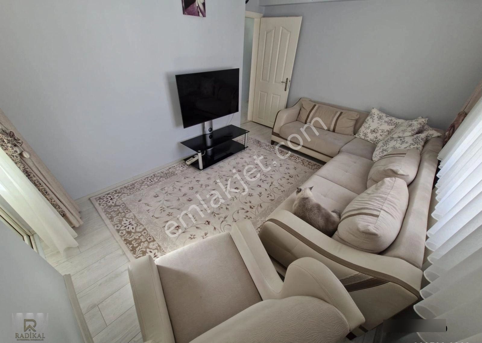 Birlik Mahallesi 472. Sokak Üzeri Kök Tapulu Mülk Sahibi Kullanımlı Satılık 3+1 Kupon Daire....... - Görsel 16