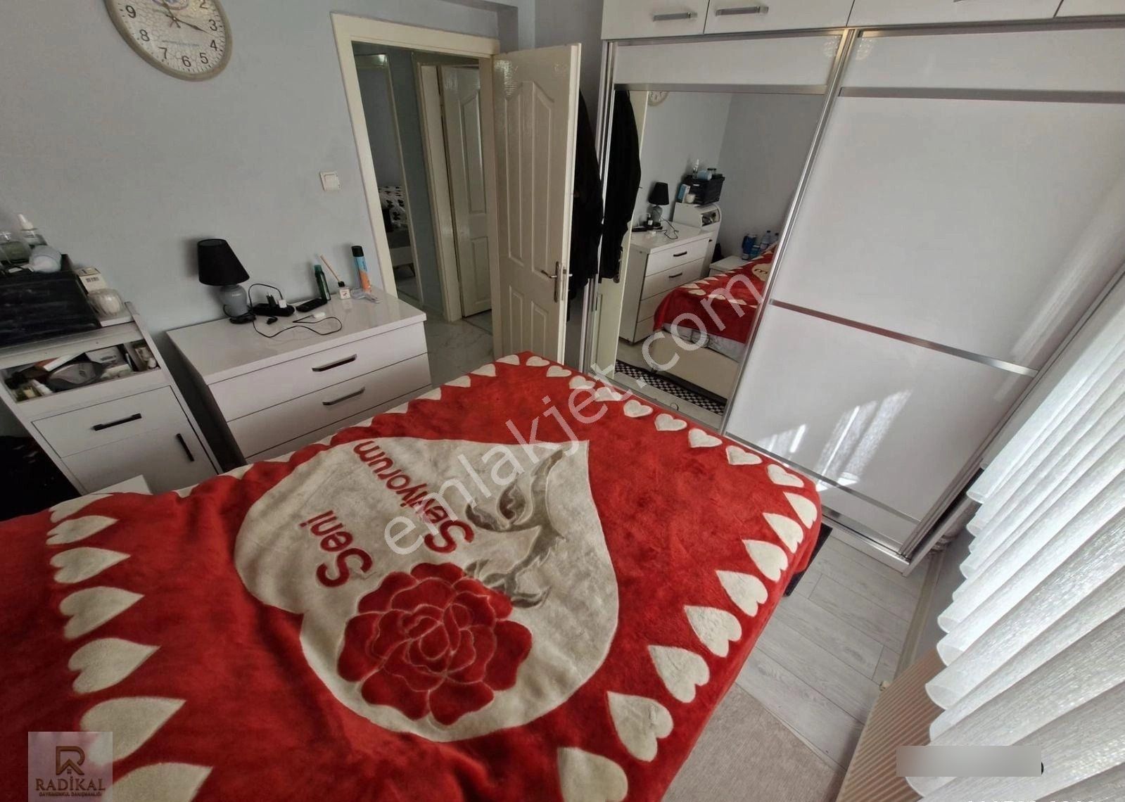 Birlik Mahallesi 472. Sokak Üzeri Kök Tapulu Mülk Sahibi Kullanımlı Satılık 3+1 Kupon Daire....... - Görsel 31