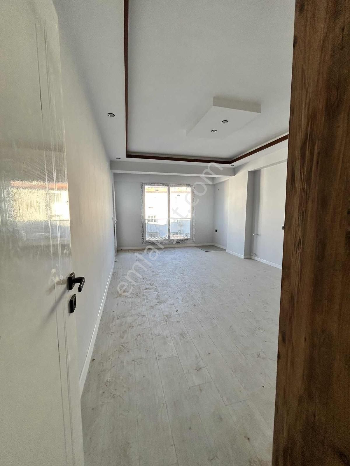 Hüriyet Mah Satılık 2+1 Daire - Görsel 11