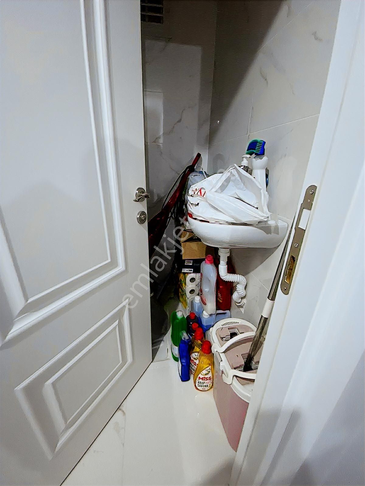 Sancaktepe Y.emre Geniş 3+1 Sınırsız Kredi Fırsatlı Arakat - Görsel 29