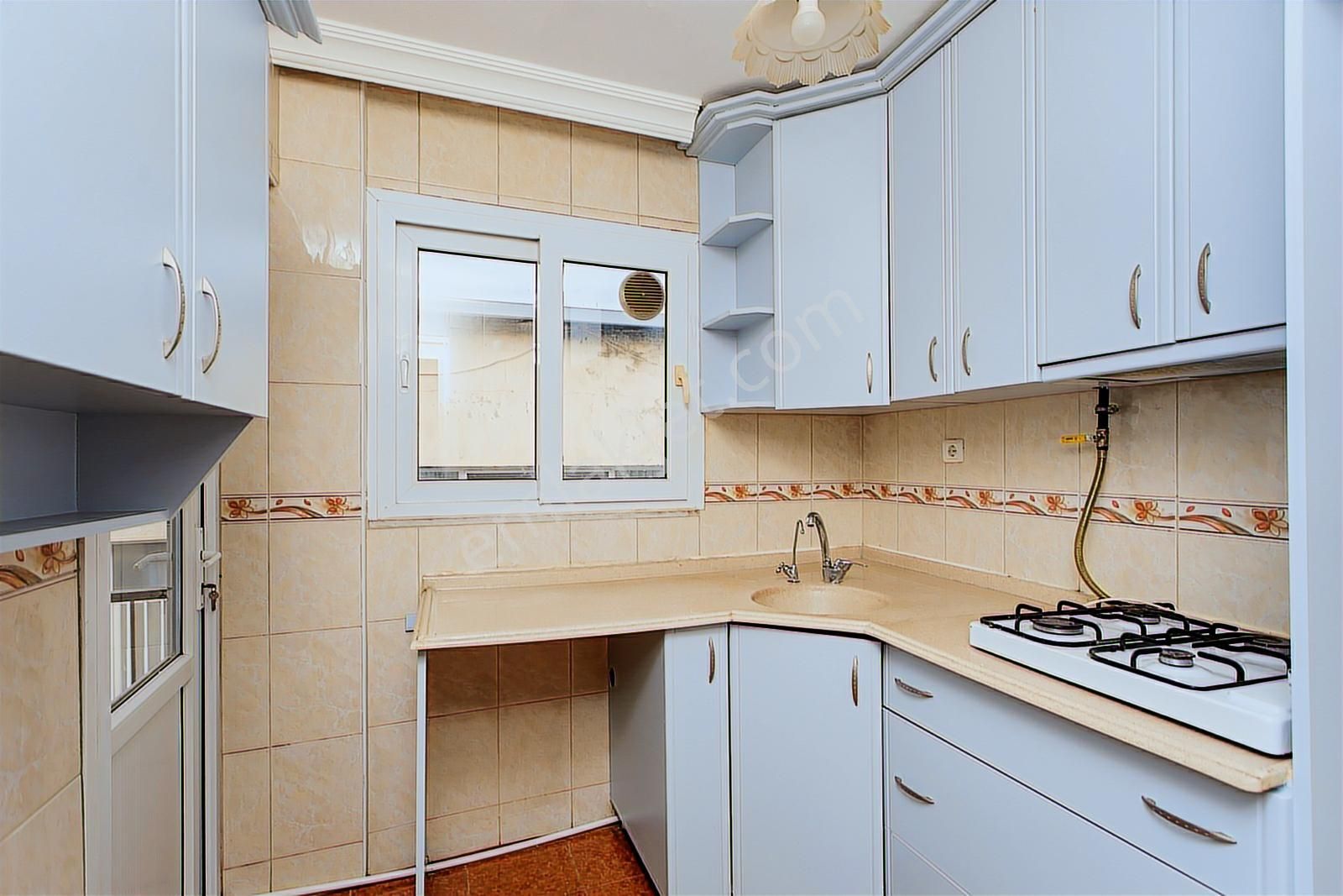 Karşıyaka Alaybey'de Kiralık Denize Yakın 3+1 Daire - Görsel 27
