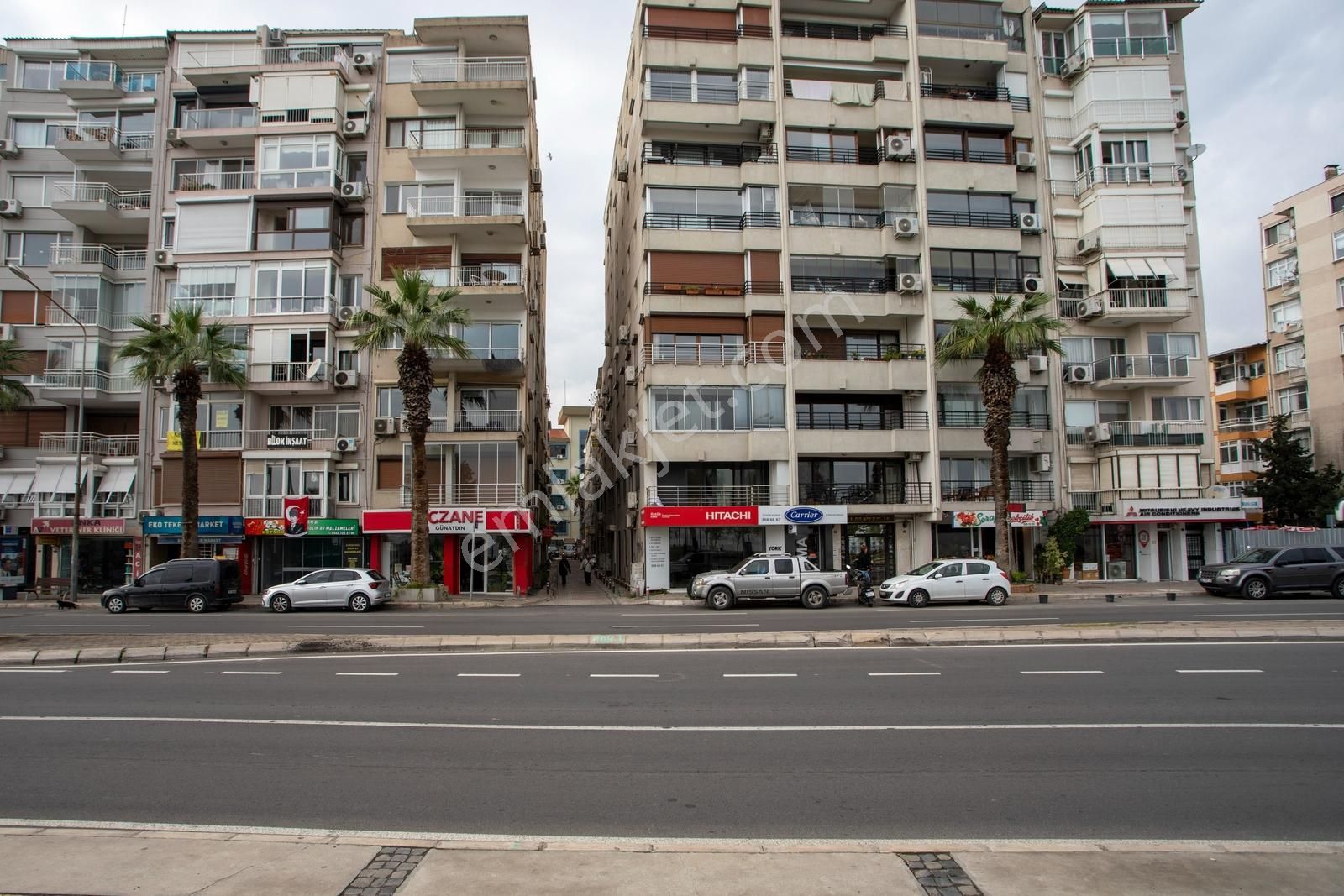 Karşıyaka Alaybey'de Kiralık Denize Yakın 3+1 Daire - Görsel 10