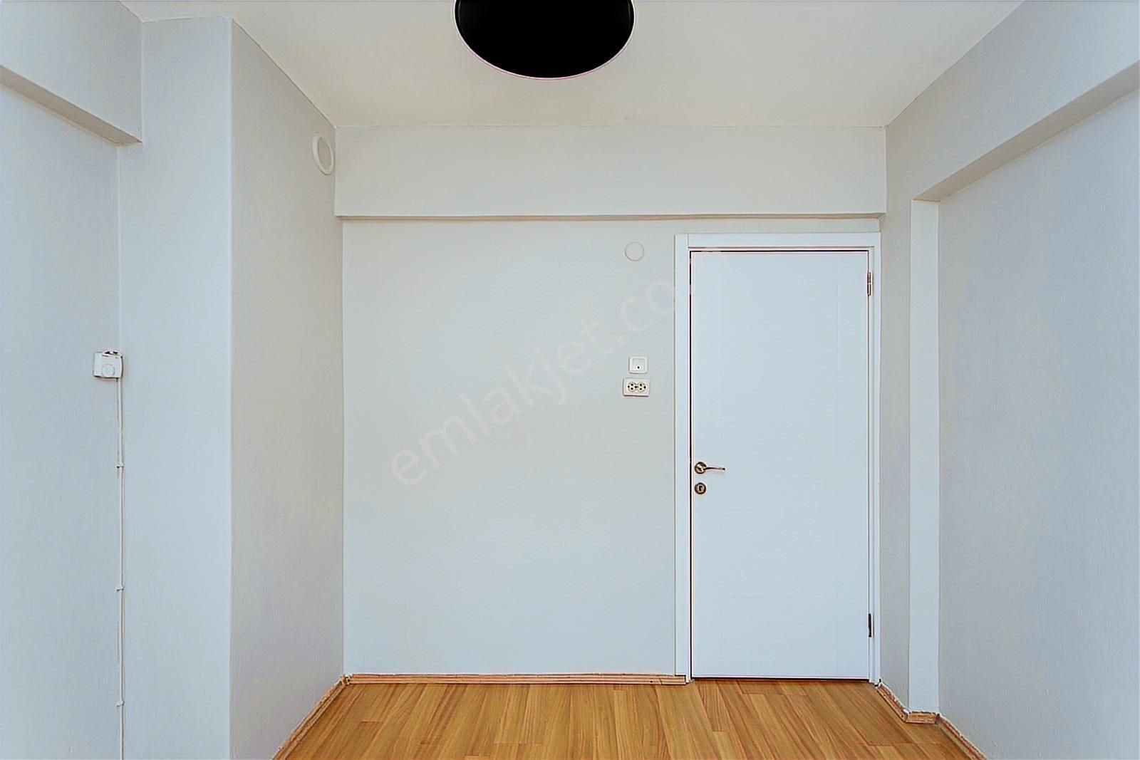 Karşıyaka Alaybey'de Kiralık Denize Yakın 3+1 Daire - Görsel 13