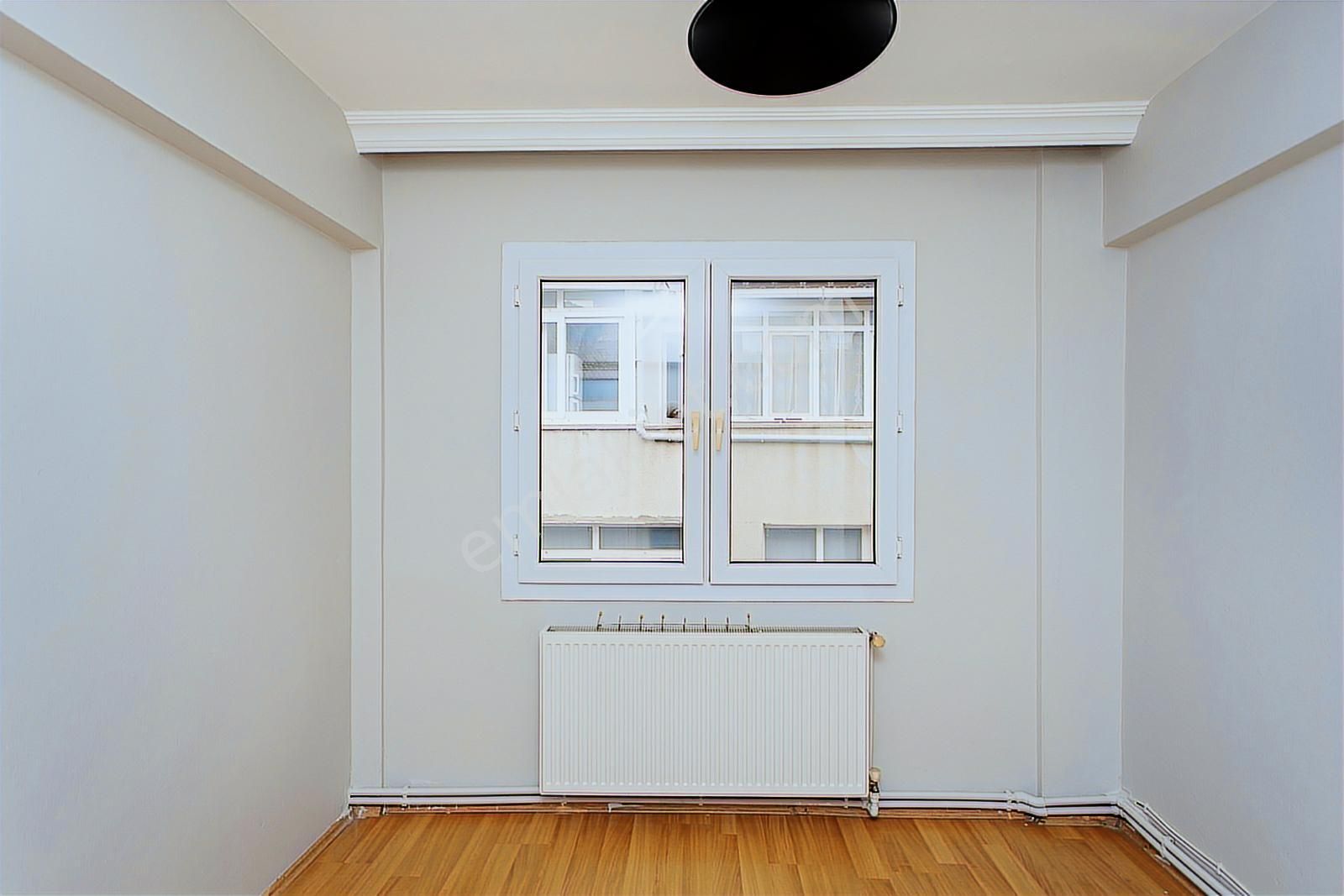Karşıyaka Alaybey'de Kiralık Denize Yakın 3+1 Daire - Görsel 3