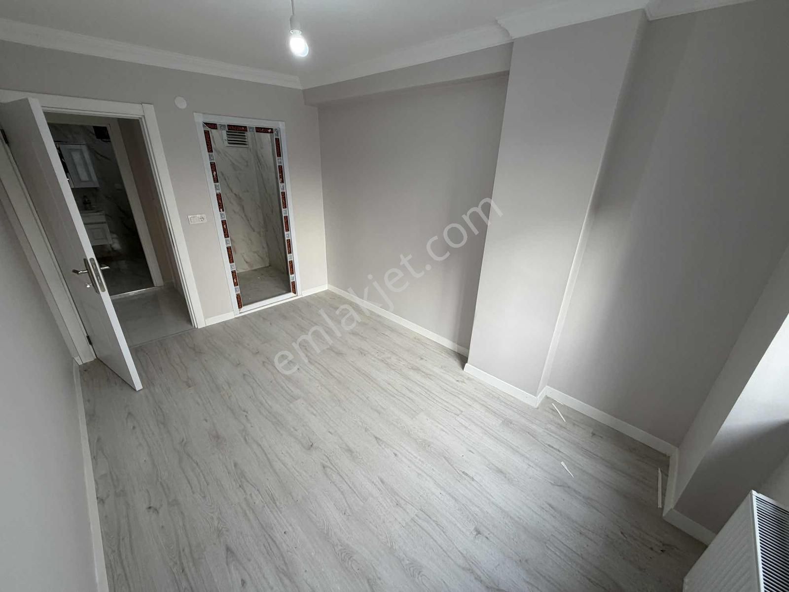 Belediye Karşısında 3+1 4.kat Güney Cephe Sıfır Lüx Daire - Görsel 9