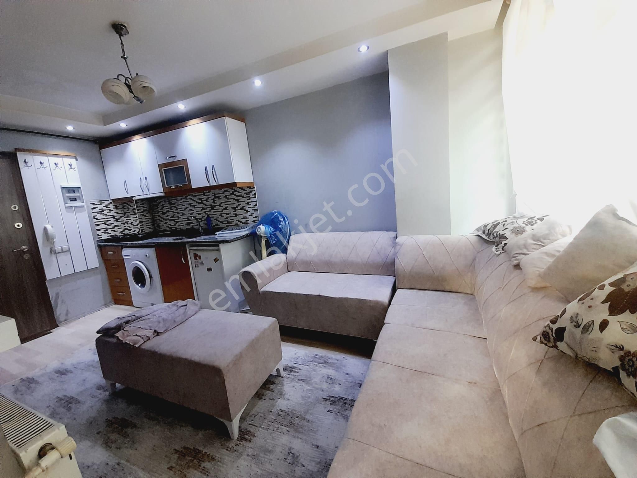 Kaan Emlaktan Fesleğende İstiklal Caddesine Yakın 1+1 Eşyalı Apart - Görsel 3