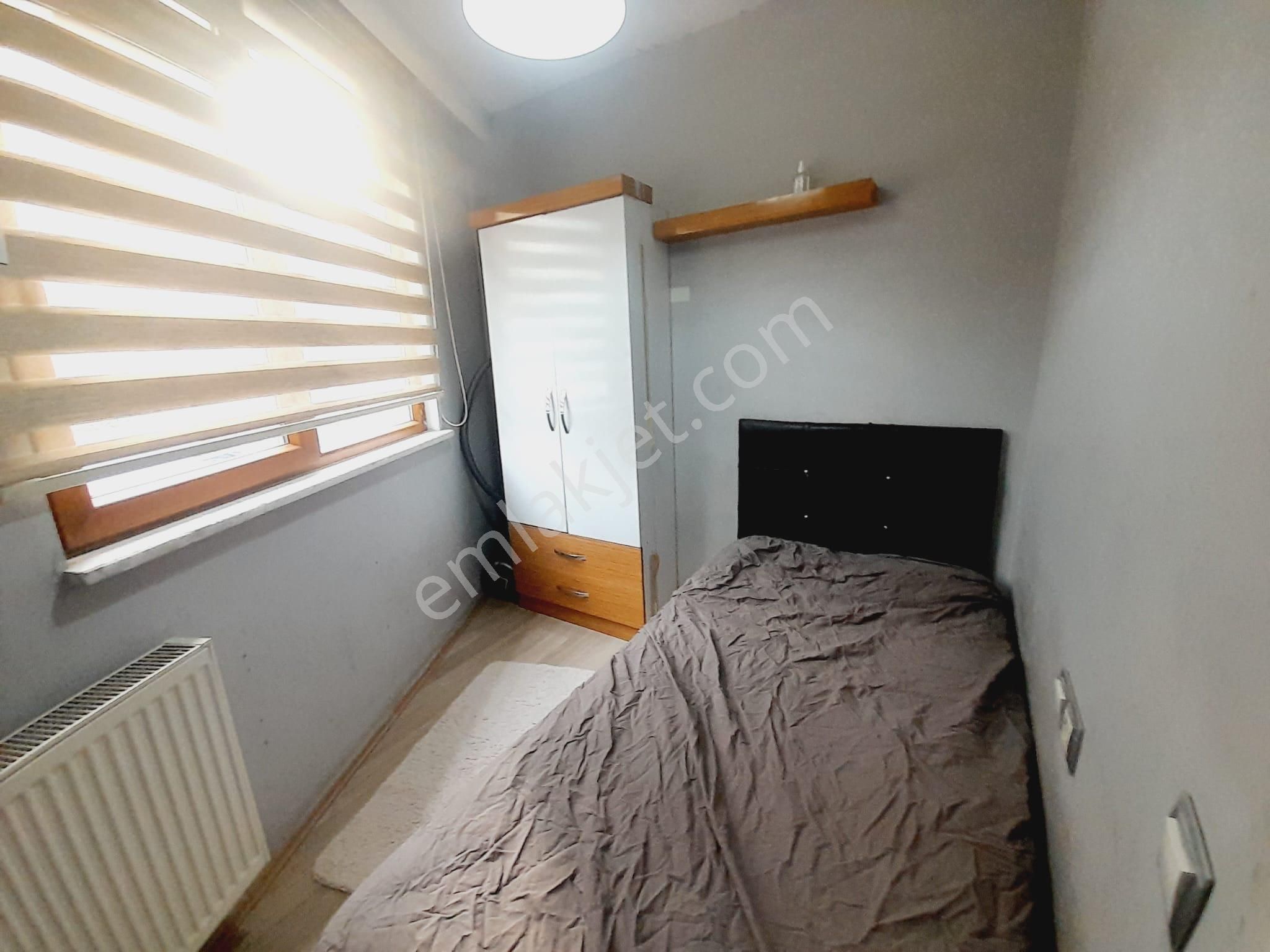 Kaan Emlaktan Fesleğende İstiklal Caddesine Yakın 1+1 Eşyalı Apart - Görsel 4