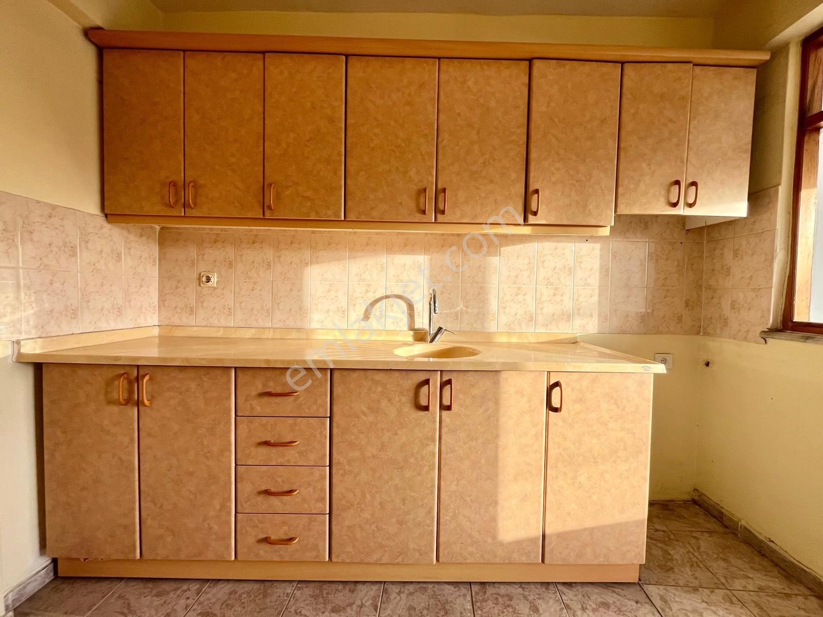 Akçay Özgüven Emlak'tan 2+1 Ön Cephe Kaçmıyacak Fırsat - Görsel 31