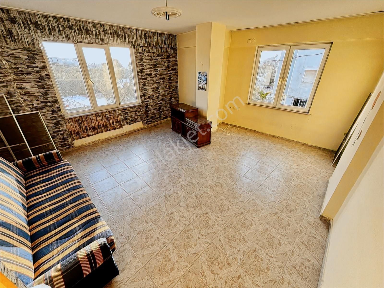 Akçay Özgüven Emlak'tan 2+1 Ön Cephe Kaçmıyacak Fırsat - Görsel 13