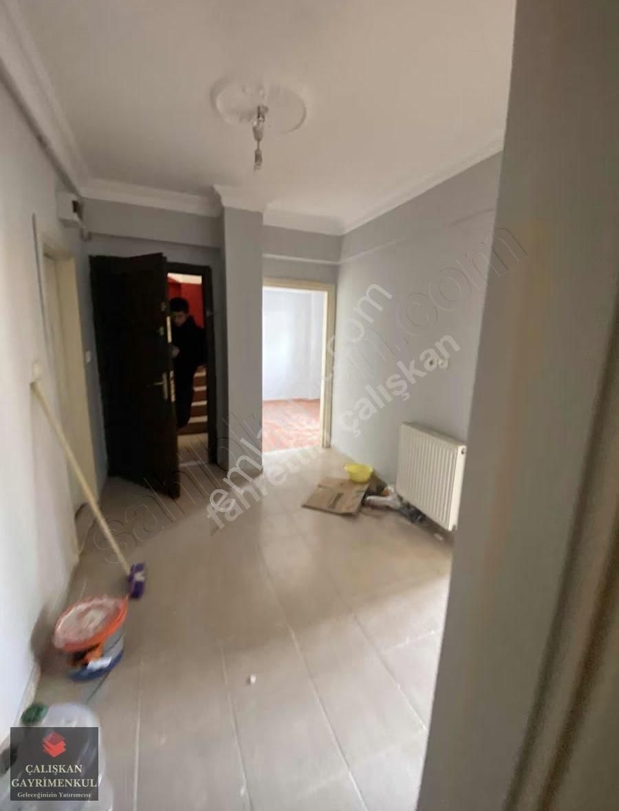 Arnavutköy Merkezde Kiralık 2+1 Daire - Görsel 16