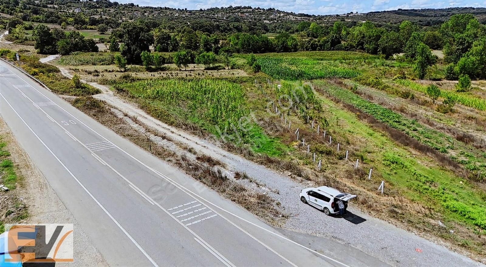 Kandıra Kerpe Yolu Üzerinde Asfalt Yola Cephe 336 M2 Satılık