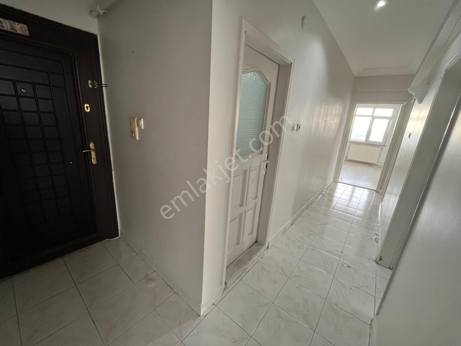 Gaziosmanpaşa'da Manzaralı, Ferah 2+1 (110m²) 4.850.000 Tl - Görsel 3