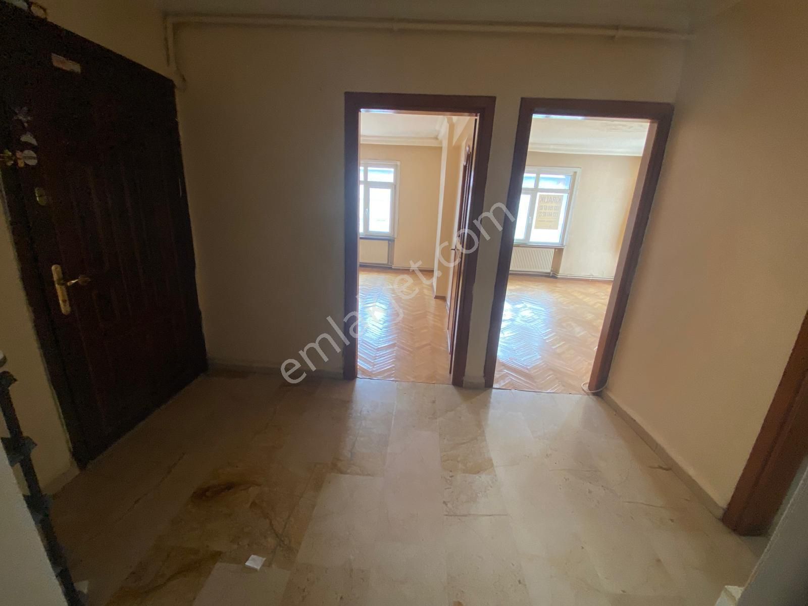 İstanbul House'dan B.evler'de 3+1 Ara Kat Asansörlü Geniş Daire - Görsel 20
