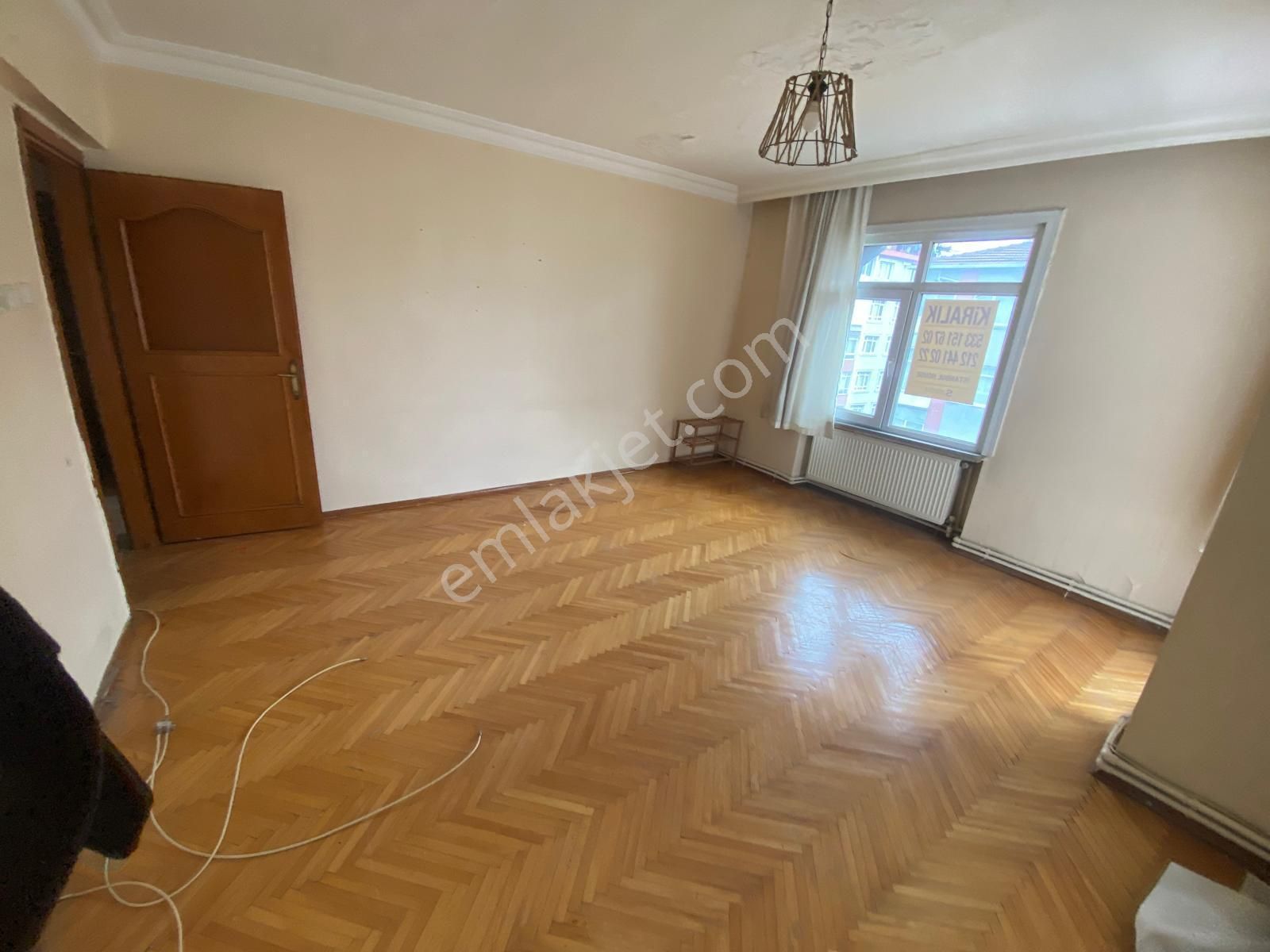İstanbul House'dan B.evler'de 3+1 Ara Kat Asansörlü Geniş Daire - Görsel 4