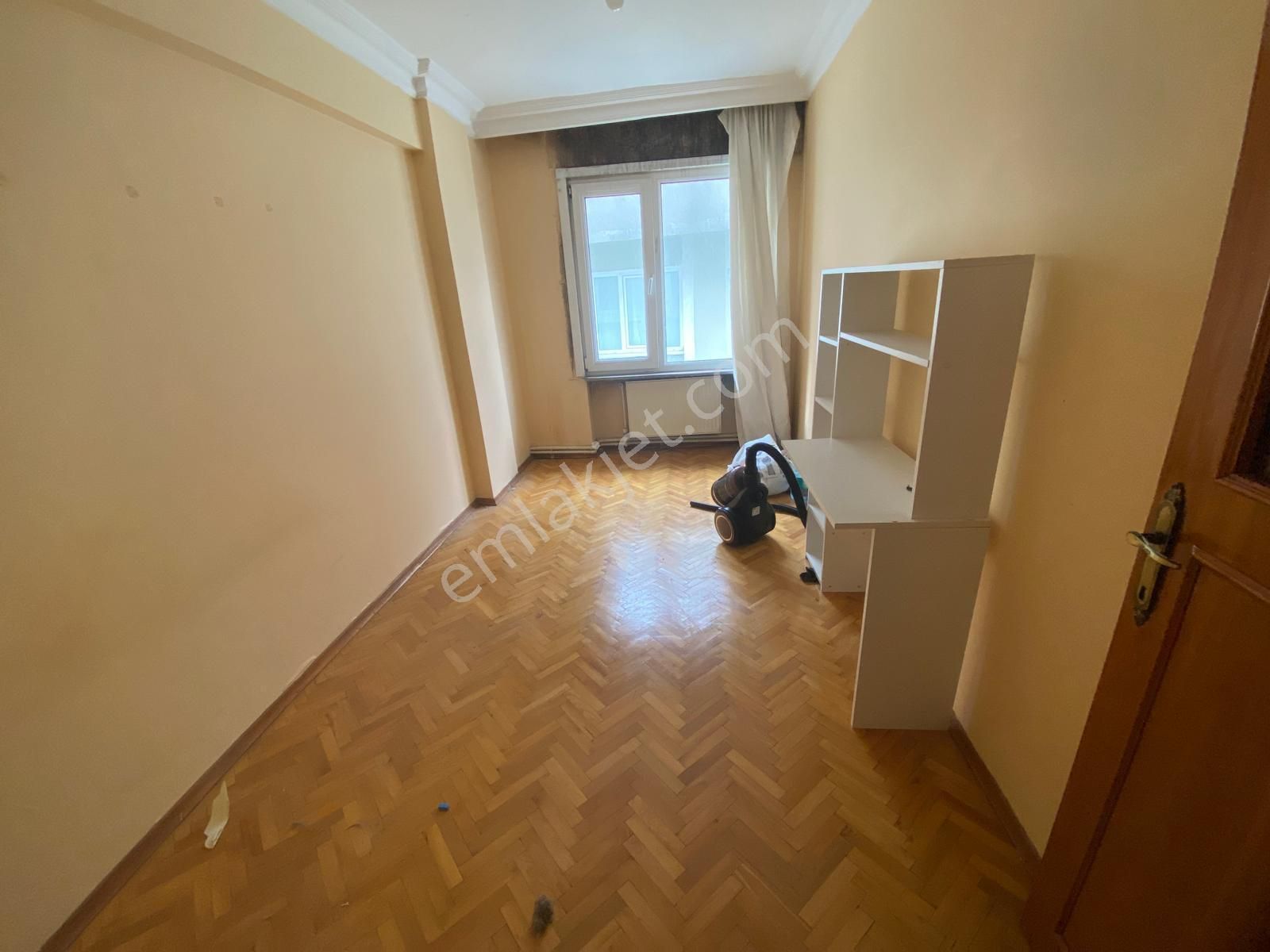 İstanbul House'dan B.evler'de 3+1 Ara Kat Asansörlü Geniş Daire - Görsel 15