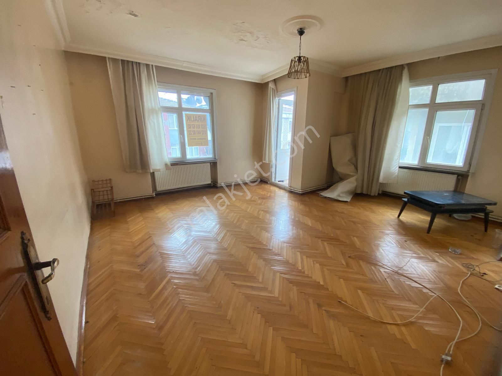 İstanbul House'dan B.evler'de 3+1 Ara Kat Asansörlü Geniş Daire - Görsel 5