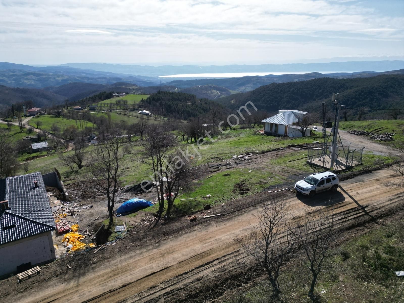 2m Yatırım'dan İznik'te Harika Göl Manzaralı Fırsat Arsa - Görsel 4