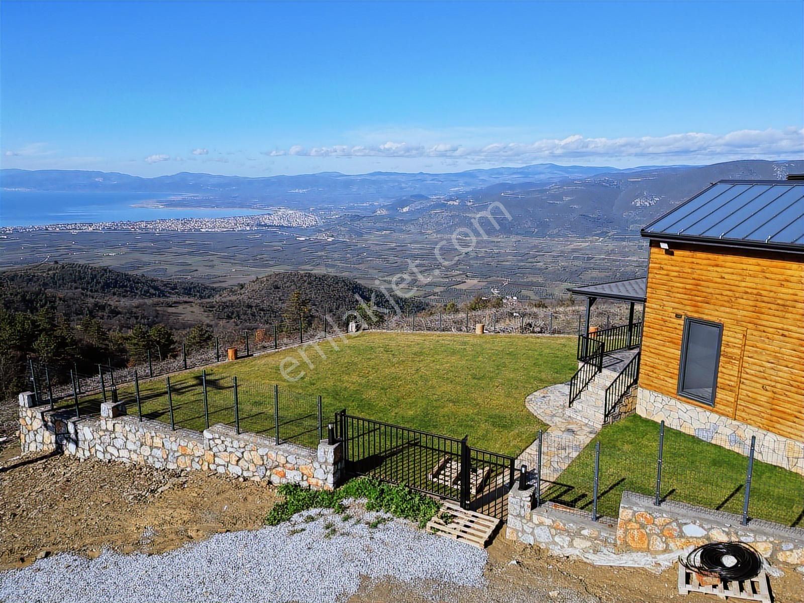 2m Yatırım'dan İznik Çamoluk Mah Full Göl Manzaralı Ağaç Ev - Görsel 27