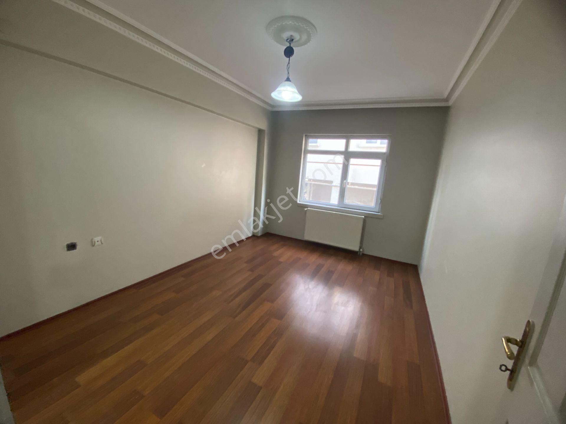 Elvankent Topçu Mah. Ebeveyn Banyolu 3+1 Arakat Kiralık Daire - Görsel 23