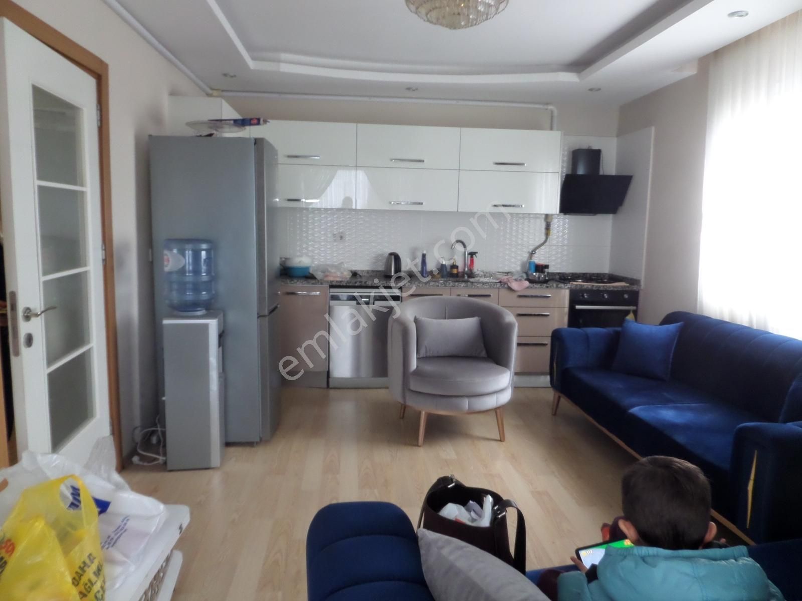 100.yılda,9.kat,3+1,doğalgazlı ,kiralık Daire